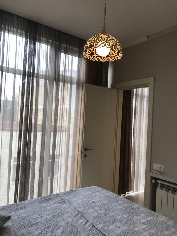 Piazza Apartment バトゥーミ エクステリア 写真