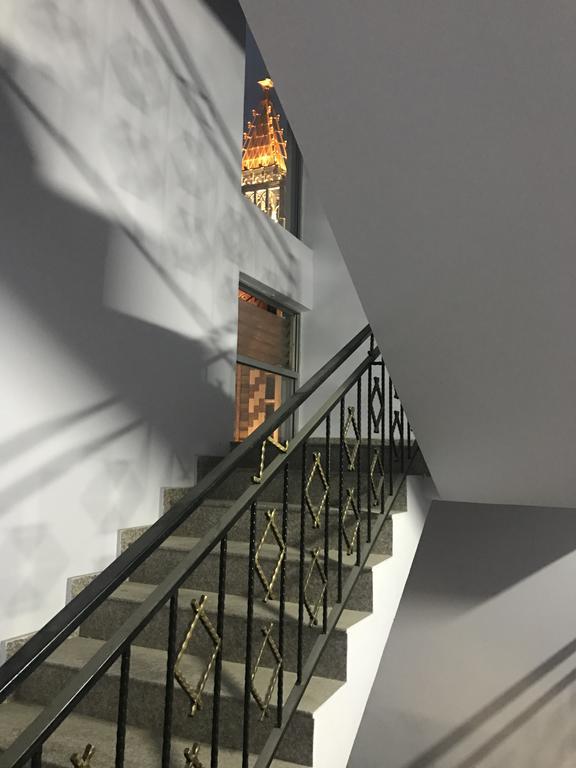 Piazza Apartment バトゥーミ エクステリア 写真