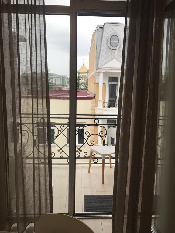 Piazza Apartment バトゥーミ エクステリア 写真
