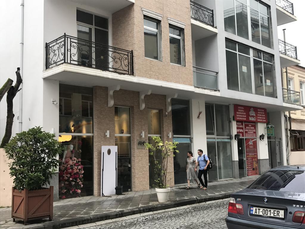 Piazza Apartment バトゥーミ エクステリア 写真