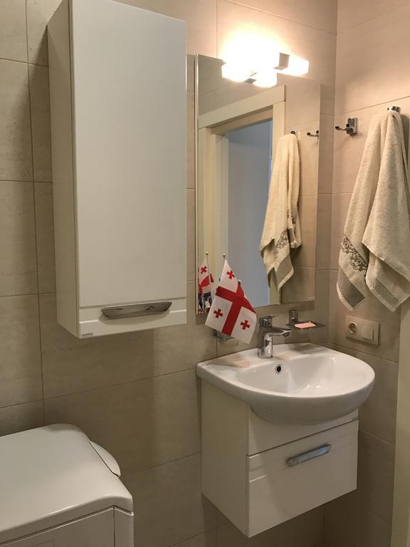 Piazza Apartment バトゥーミ エクステリア 写真